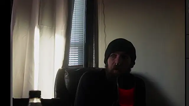 Vox Personas online show from 12.18.25