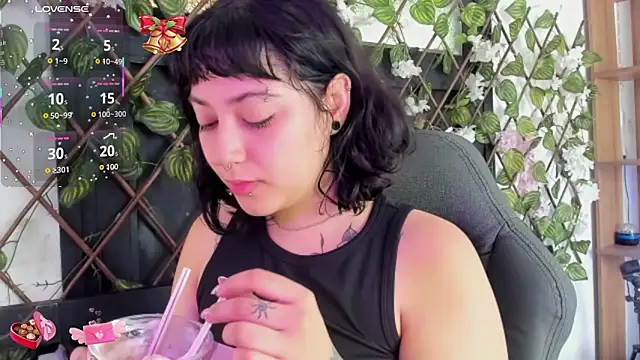 Kora Red69 online show from 04.18.26