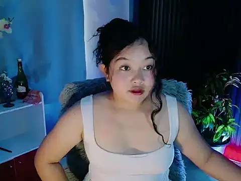 Snapshot of UrFavouriteCravings chatting on 02.23.26 UrFavouriteCravings online show from 02.23.26