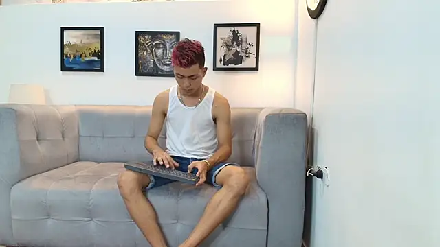 VERY HOT GUYS online show from 12.14.25