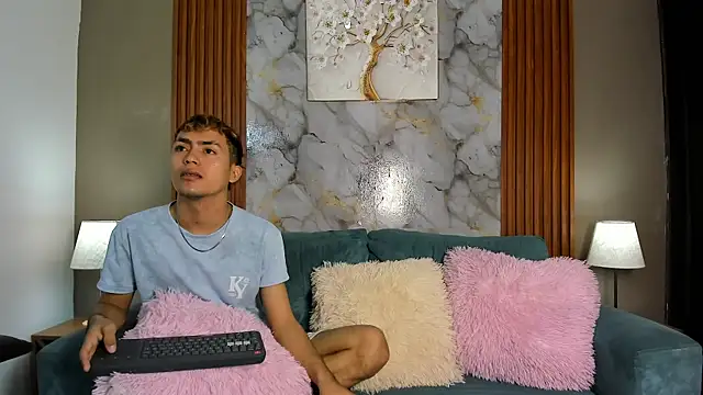 VERY HOT GUYS online show from 03.02.26