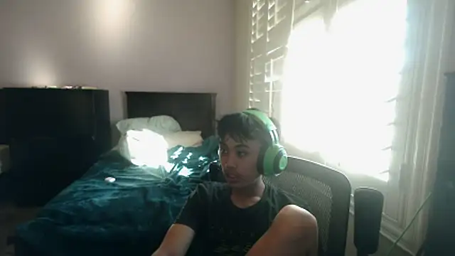 youngasianboy2007 online show from 02.04.26