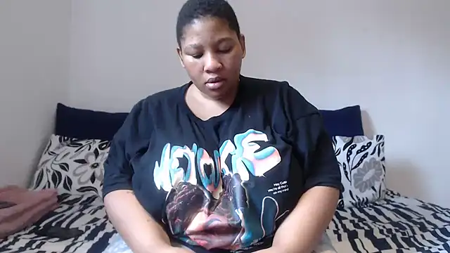 PIXIEBITCHXXX26 online show from 11.16.25