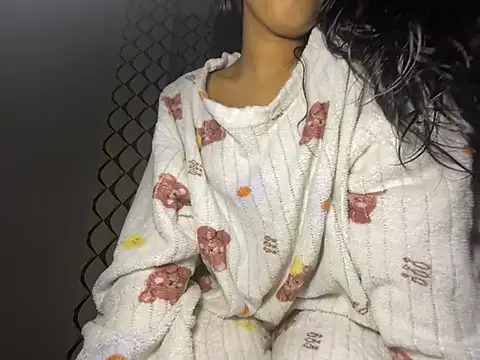 Snapshot of dubyzubygirl chatting on 02.13.26 dubyzubygirl online show from 02.13.26