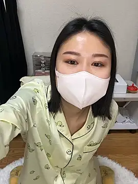 mia2 jp online show from 04.14.26