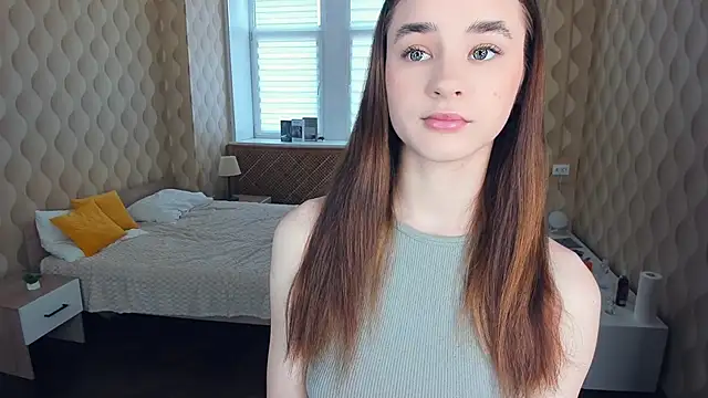 Snapshot of JinnyMcie chatting on 10.29.25 JinnyMcie online show from 10.29.25