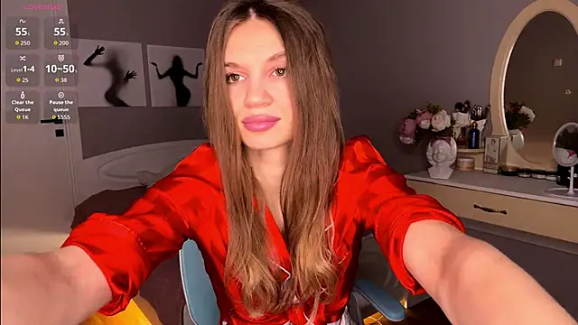 Snapshot of OdaMinty chatting on 02.06.26 OdaMinty online show from 02.06.26