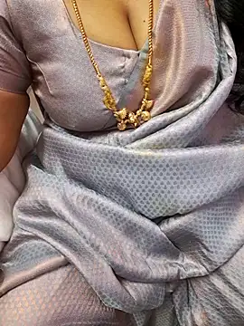 Tamil Ammani online show from 10.28.25