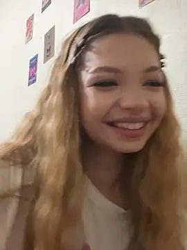  Siennaaa  online show from 10.11.25