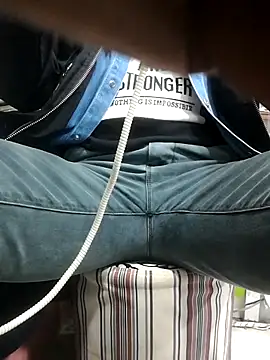 Snapshot of chougegg0214 chatting on 10.30.25 chougegg0214 online show from 10.30.25