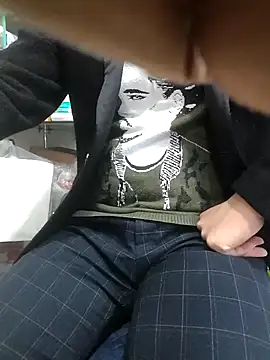 Snapshot of chougegg0214 chatting on 11.06.25 chougegg0214 online show from 11.06.25