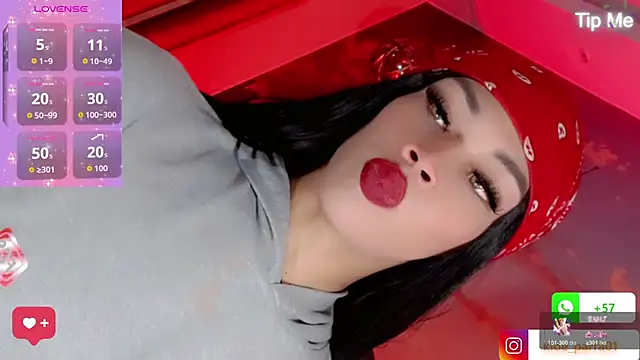 Daphnne XXX online show from 12.15.25