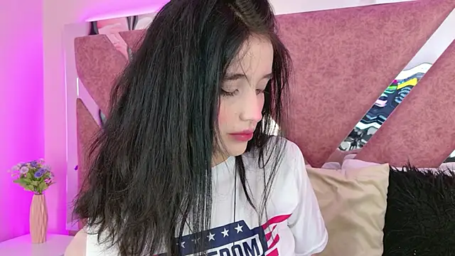 MeganR  online show from 04.01.26