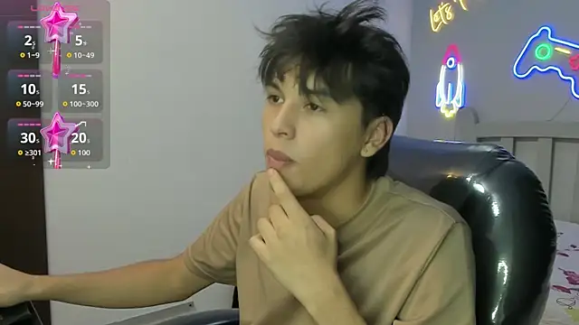 StiwenTwink online show from 01.10.26