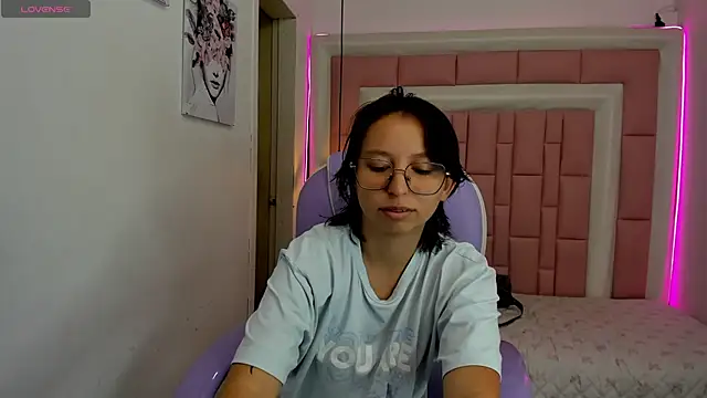 Snapshot of Klaret_Toy chatting on 07.01.26 Klaret Toy online show from 07.01.26