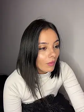 Snapshot of SaraMistick chatting on 02.02.26 SaraMistick online show from 02.02.26