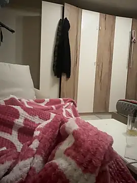 devil  01 online show from 09.30.25