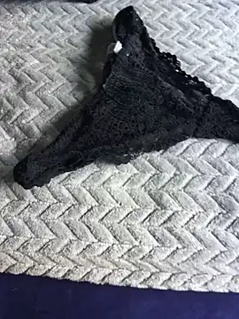 Lamarocainee online show from 10.04.25