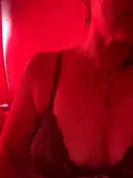 Snapshot of todatuya91 chatting on 10.22.25 todatuya91 online show from 10.22.25