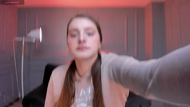 ZoeyWalker  online show from 11.06.25