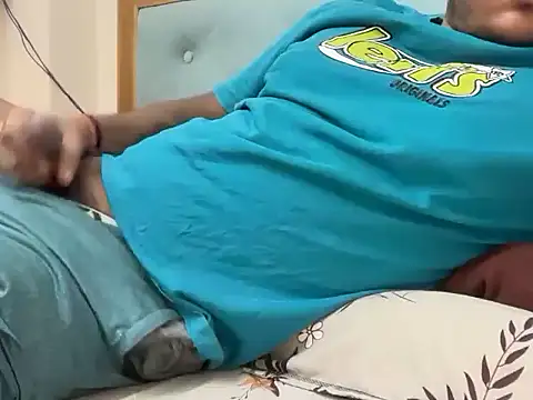 YourBlackBull online show from 04.06.26