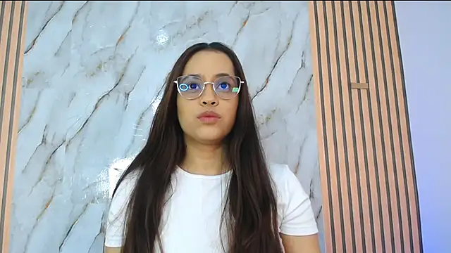 PiaGelvez online show from 11.19.25