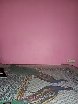 Snapshot of Kitty_18teen chatting on 11.03.25 Kitty 18teen online show from 11.03.25