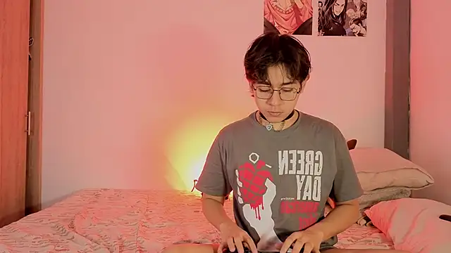 Darcy and Stolas online show from 11.06.25