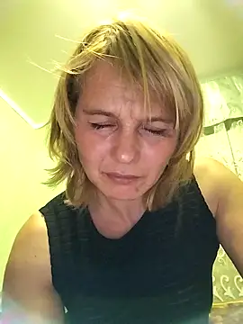 Masha412111 online show from 10.05.25