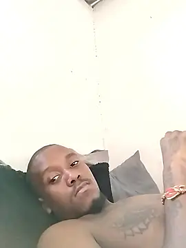 Snapshot of Thabisomgaga1 chatting on 01.11.26 Thabisomgaga1 online show from 01.11.26