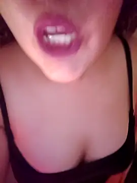 Snapshot of bbw_desire6 chatting on 10.21.25 bbw desire6 online show from 10.21.25