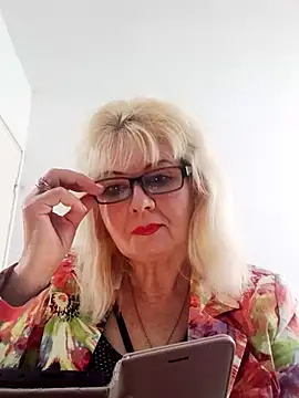 BoloshkaBlonda online show from 10.05.25