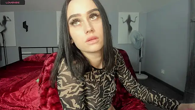 Lisa  Johnson online show from 10.23.25