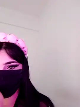 Snapshot of hot_inaas chatting on 11.07.25 hot inaas online show from 11.07.25