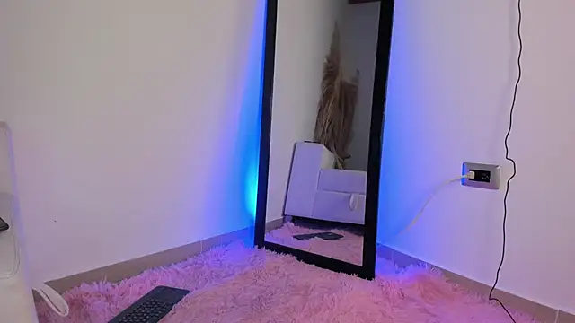 Thiago Connor21 online show from 11.19.25