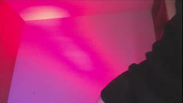 Snapshot of SophieDiamond_Xx chatting on 11.25.25 SophieDiamond Xx online show from 11.25.25