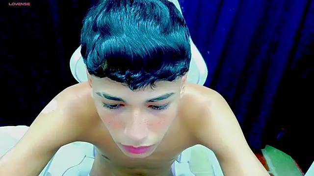 Im david02 online show from 11.03.25