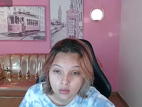 Snapshot of mia_foster_t chatting on 10.30.25 mia foster t online show from 10.30.25