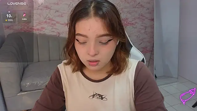 mia foster t online show from 02.20.26