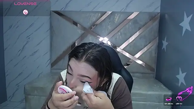 mia foster t online show from 03.22.26