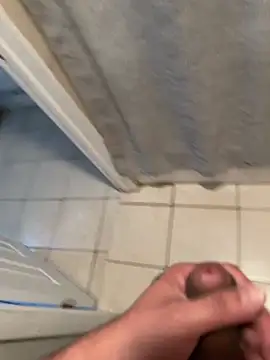 Snapshot of familia0210 chatting on 11.27.25 familia0210 online show from 11.27.25