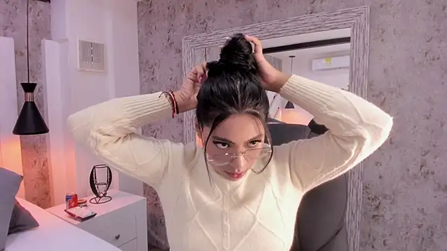 Vanessa Rain  online show from 03.25.26