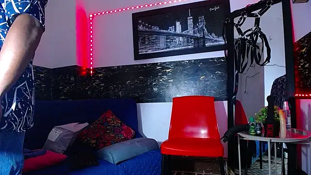 Snapshot of Dark_stallionX chatting on 10.24.25 Dark stallionX online show from 10.24.25