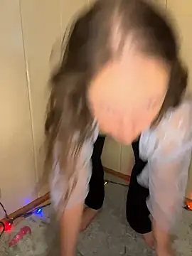 allnaturalmermaid online show from 10.28.25