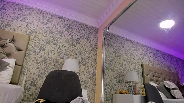 Clohe Bell online show from 01.15.26