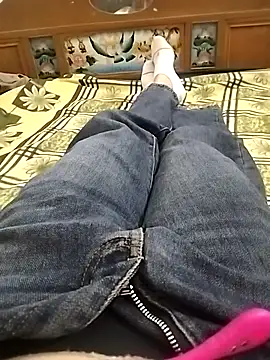 Lili 2love online show from 10.24.25