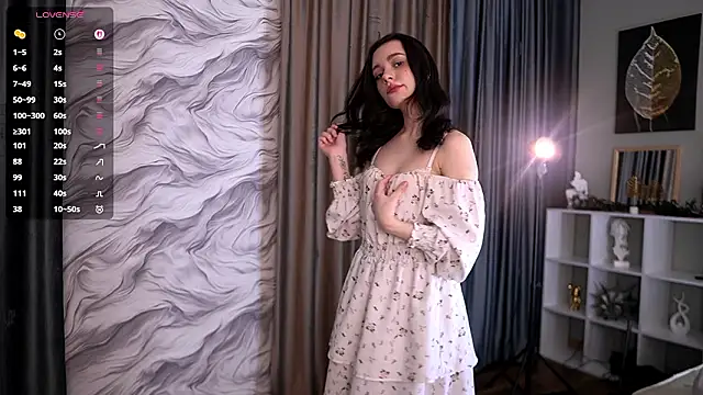 Snapshot of ElizabethMilller_ chatting on 02.15.26 ElizabethMilller online show from 02.15.26