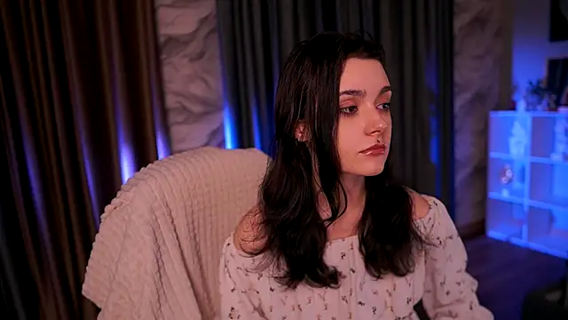 ElizabethMilller  online show from 04.11.26