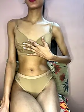 Hotty kaira online show from 10.31.25