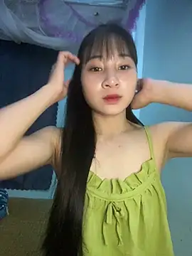 Snapshot of banlinh004 chatting on 05.30.26 banlinh004 online show from 05.30.26